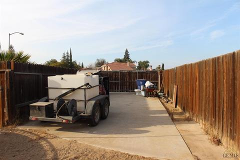 8401 Winlock St, Bakersfield, CA 93312 photo 18