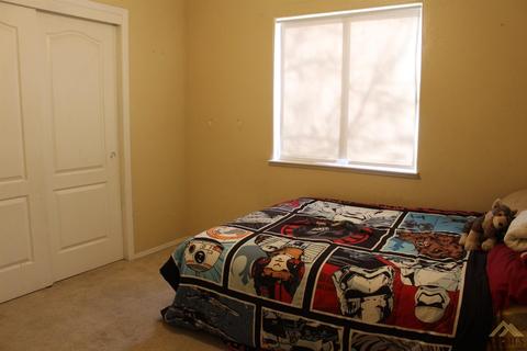 8401 Winlock St, Bakersfield, CA 93312 photo 13