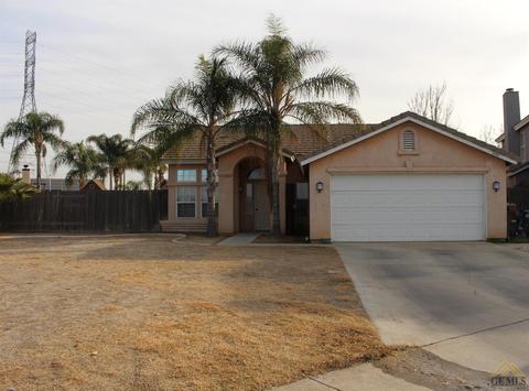 8401 Winlock St, Bakersfield, CA 93312 photo 1