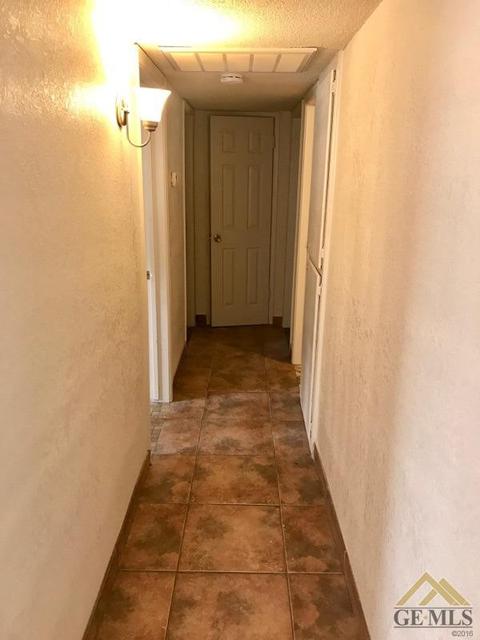 607 Monroe St, Arvin, CA 93203 photo 4