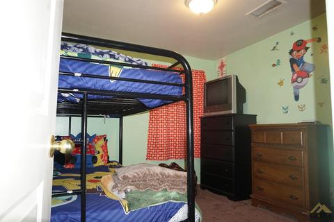 407 Fillmore St, Taft, CA 93268 photo 16