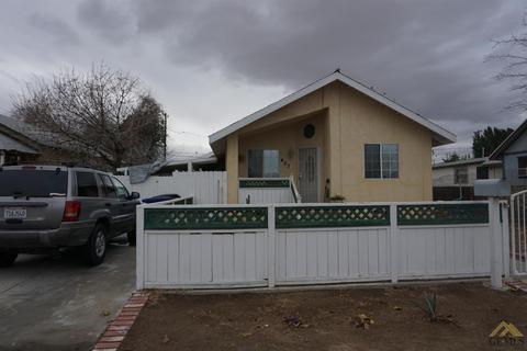 407 Fillmore St, Taft, CA 93268 photo 3