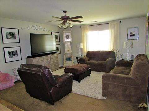 318 Mark Ave, Shafter, CA 93263 photo 3