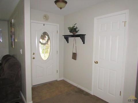318 Mark Ave, Shafter, CA 93263 photo 9