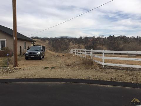 22612 Pam Ct, Tehachapi, CA 93561 photo 1