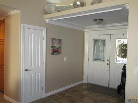29513 Ryder Cup Ln, Tehachapi, CA 93561 photo 2