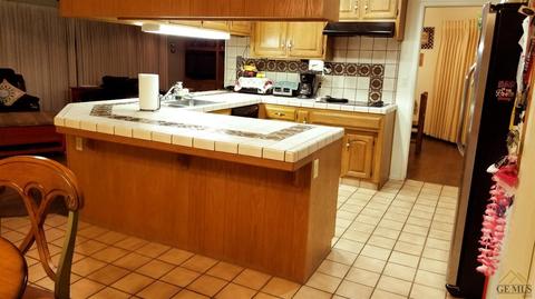 4313 Player Ct, Bakersfield, CA 93306 photo 2