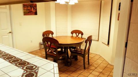 4313 Player Ct, Bakersfield, CA 93306 photo 6