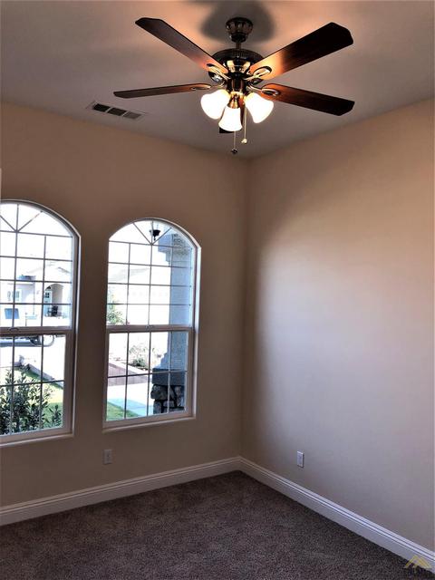 419 Palm, Taft, CA 93268 photo 18