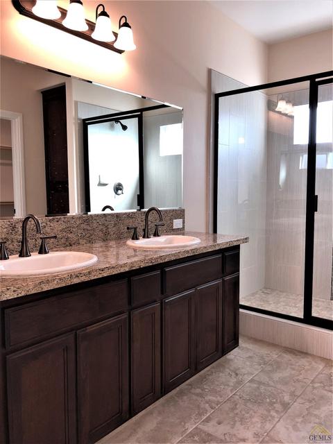 419 Palm, Taft, CA 93268 photo 13
