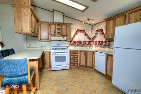 28161 Sunridge Ave, Taft, CA 93268 photo 9