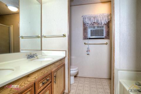 28161 Sunridge Ave, Taft, CA 93268 photo 14
