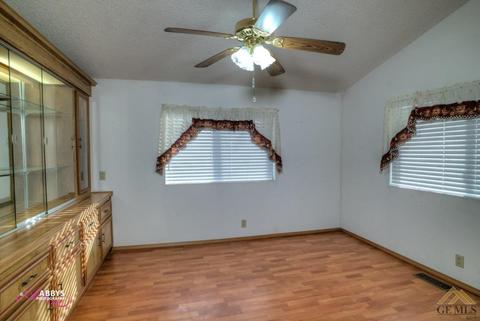 28161 Sunridge Ave, Taft, CA 93268 photo 11