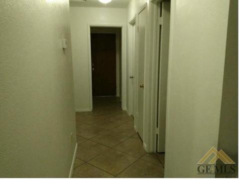 6404 Springtime Ct, Bakersfield, CA 93313 photo 7