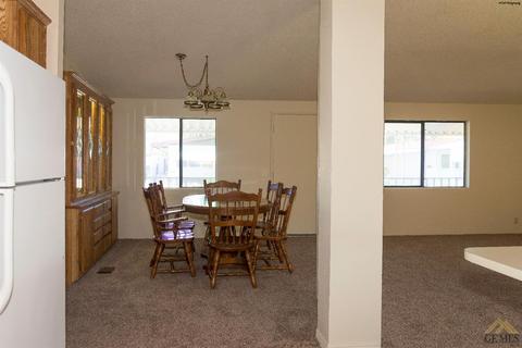 2113 Breezeway Dr, Bakersfield, CA 93306 photo 12