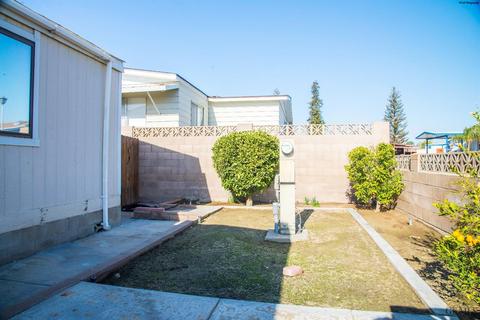 2113 Breezeway Dr, Bakersfield, CA 93306 photo 24