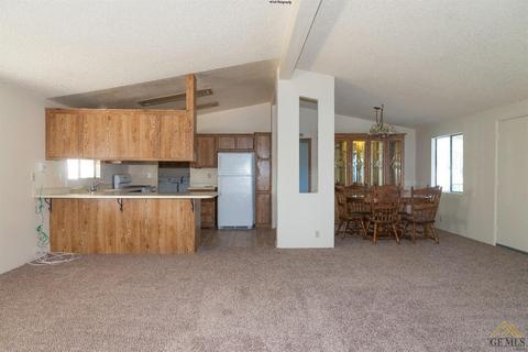 2113 Breezeway Dr, Bakersfield, CA 93306 photo 9