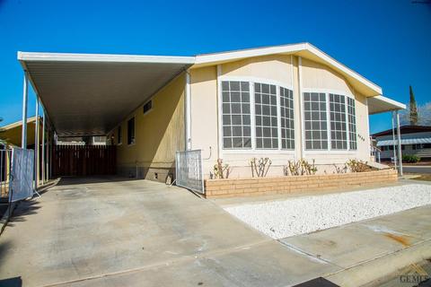 2113 Breezeway Dr, Bakersfield, CA 93306 photo 2