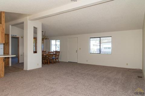 2113 Breezeway Dr, Bakersfield, CA 93306 photo 8