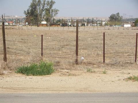 455 Weedpatch Hwy, Bakersfield, CA 93307 photo 1