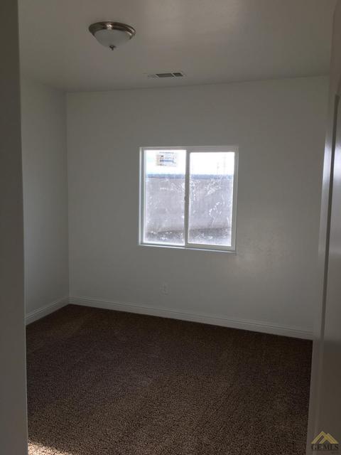 450 Pebble Bch, Wasco, CA 93280 photo 7