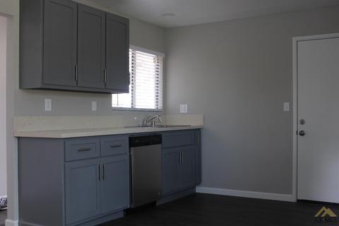 207 Ash St, Taft, CA 93268 photo 5