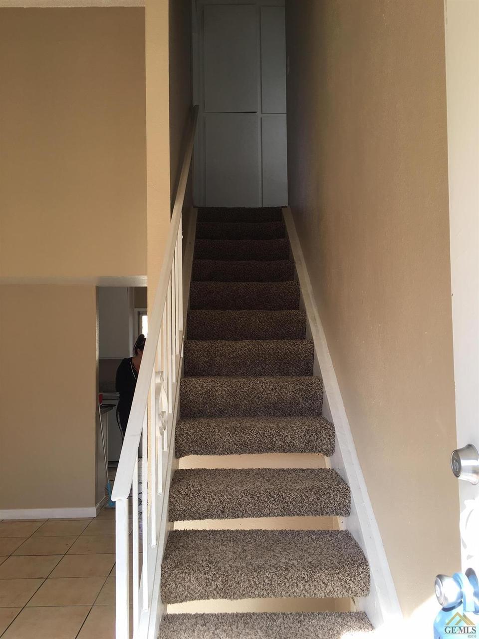  4400 Country Wood Ln, Bakersfield, CA 93313 photo 4