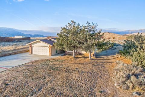 20017 Sears Dr, Tehachapi, CA 93561 photo 4