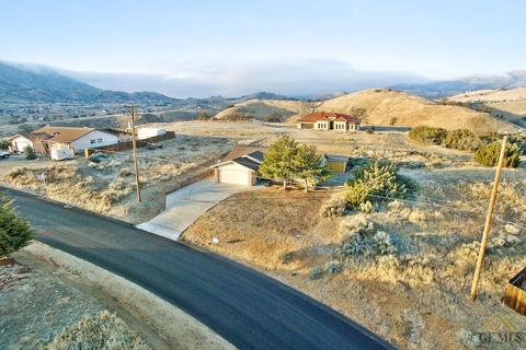 20017 Sears Dr, Tehachapi, CA 93561 photo 5