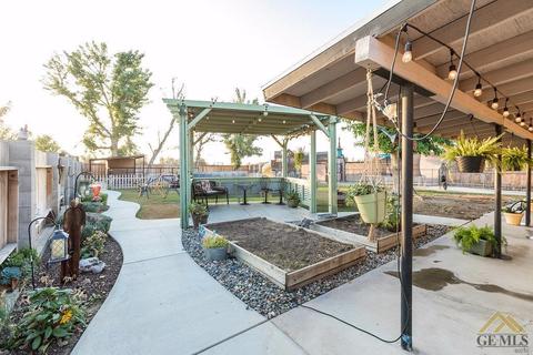 3901 Moss St, Bakersfield, CA 93312 photo 8
