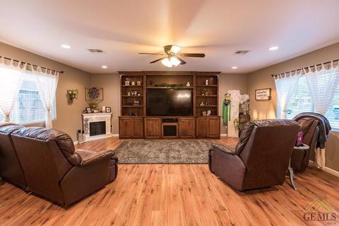 3901 Moss St, Bakersfield, CA 93312 photo 21