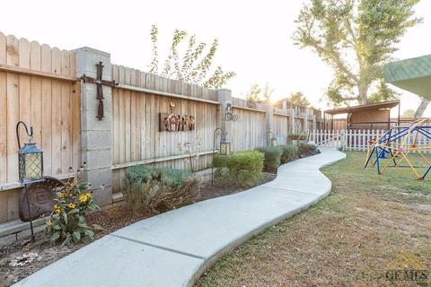 3901 Moss St, Bakersfield, CA 93312 photo 11