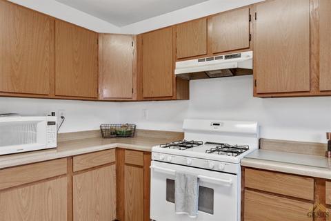 17021 Bold Venture Dr, Tehachapi, CA 93561 photo 9