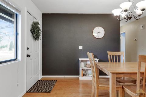 17021 Bold Venture Dr, Tehachapi, CA 93561 photo 5