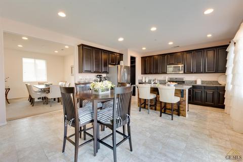 15924 Quintero Pl, Bakersfield, CA 93314 photo 6