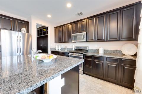 15924 Quintero Pl, Bakersfield, CA 93314 photo 8