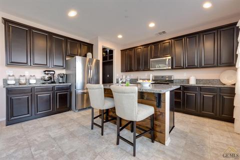 15924 Quintero Pl, Bakersfield, CA 93314 photo 5