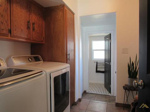 532 D St, Taft, CA 93268 photo 24