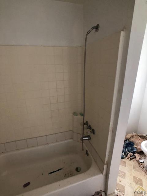 209 Naylor Ave, Taft, CA 93268 photo 24