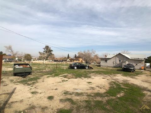 209 Naylor Ave, Taft, CA 93268 photo 4