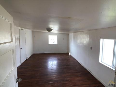 209 Naylor Ave, Taft, CA 93268 photo 15