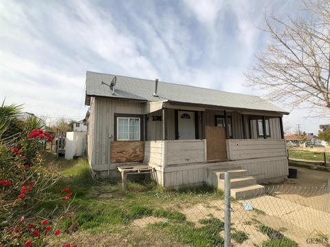 209 Naylor Ave, Taft, CA 93268 photo 3