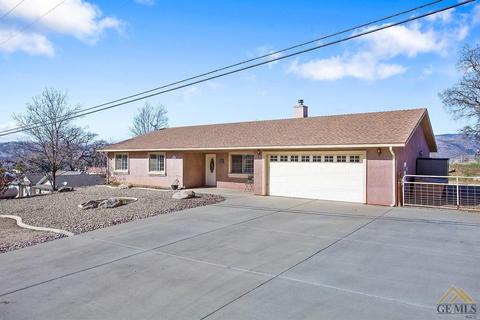 17241 Bold Venture Dr, Tehachapi, CA 93561 photo 1