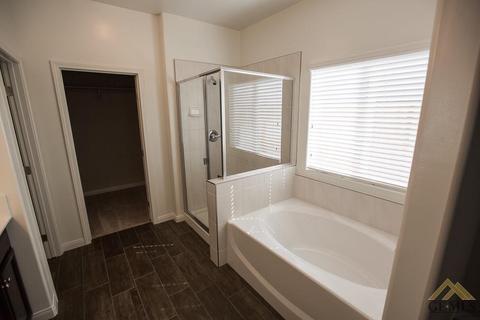 2007 Mcintosh Way, Bakersfield, CA 93312 photo 7