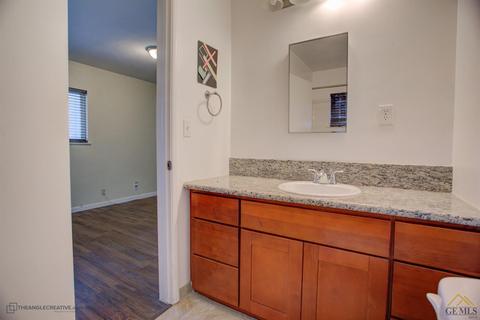 430 Campus Dr, Arvin, CA 93203 photo 17