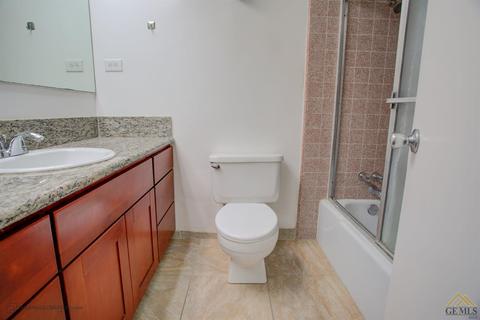 430 Campus Dr, Arvin, CA 93203 photo 18