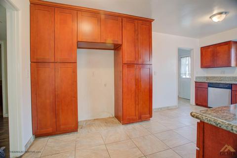 430 Campus Dr, Arvin, CA 93203 photo 13