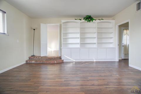 430 Campus Dr, Arvin, CA 93203 photo 7