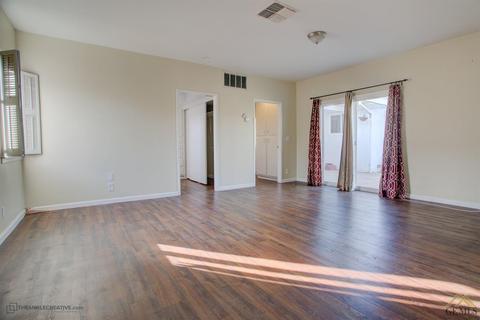 430 Campus Dr, Arvin, CA 93203 photo 8