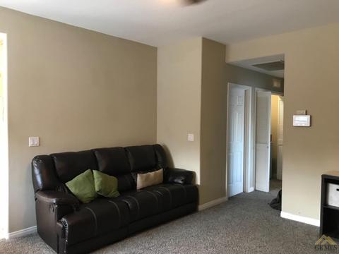 5614 Thorner St, Bakersfield, CA 93306 photo 3
